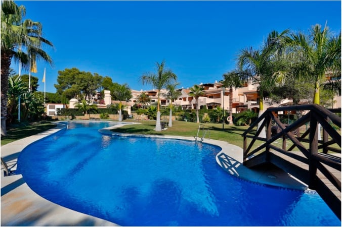 House in Marbella Del Este - view 1