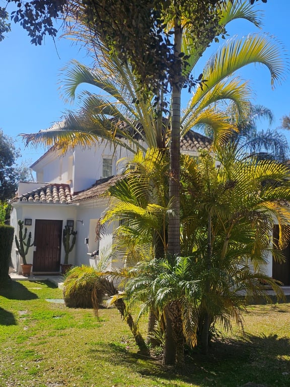 Villa in Malaga - Image 3