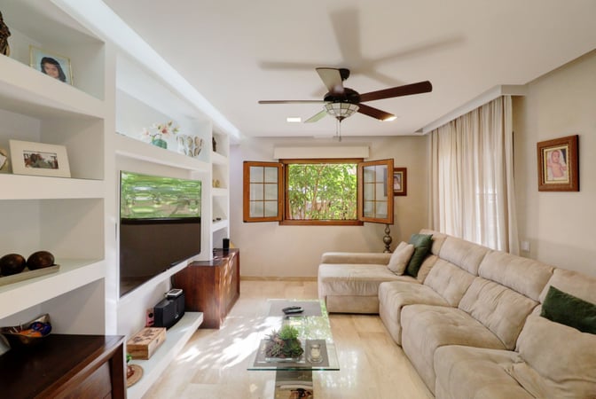 Villa in El Toro - view 1