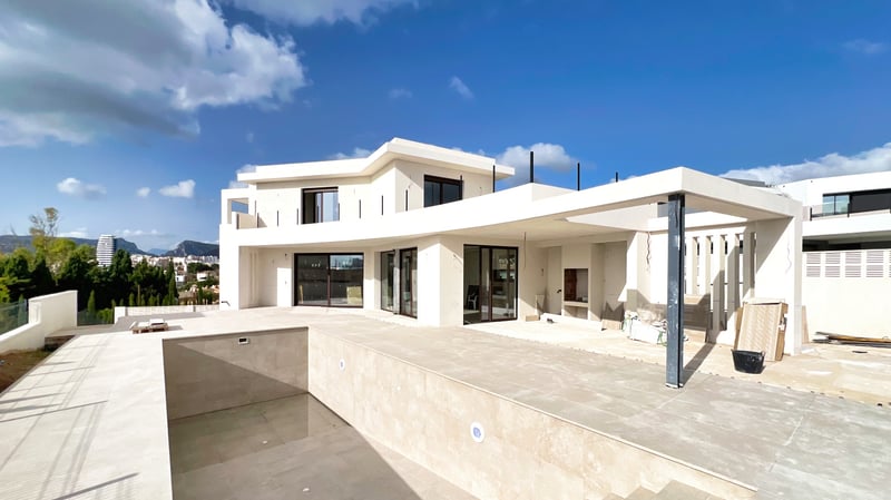 Villa in Calp - view 1