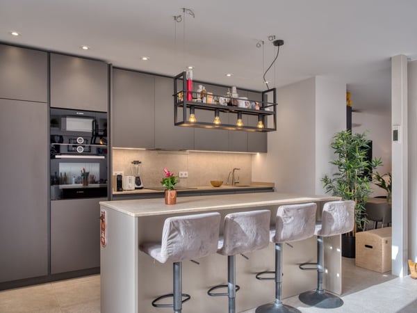 House in Alaro - view 1