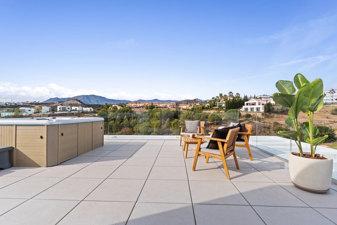 Villa in Atalaya Isdabe - Image 3