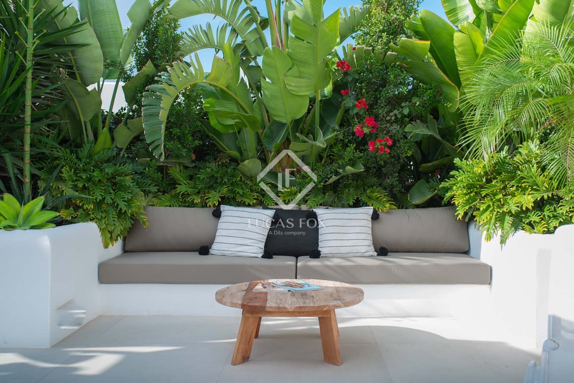 House in San Jordi De Ses Salines - Image 2