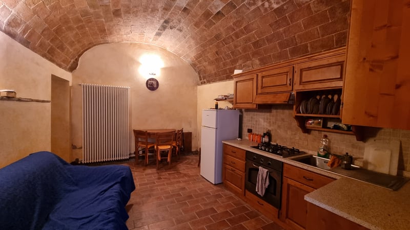 House in Lajatico - view 1