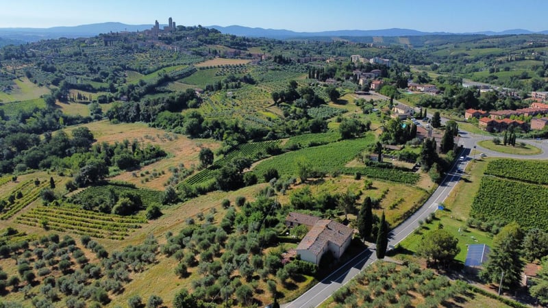 House in San Gimignano - view 1