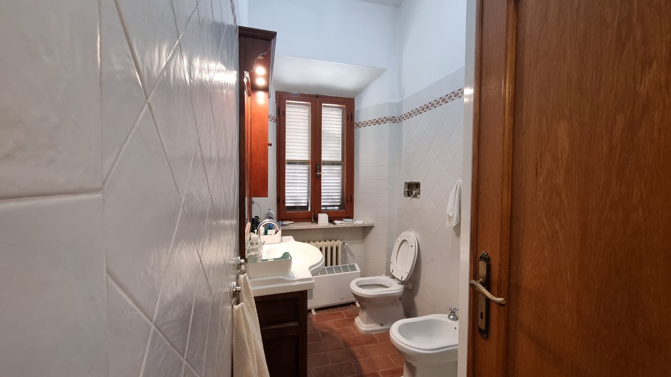 House in Volterra - Image 4