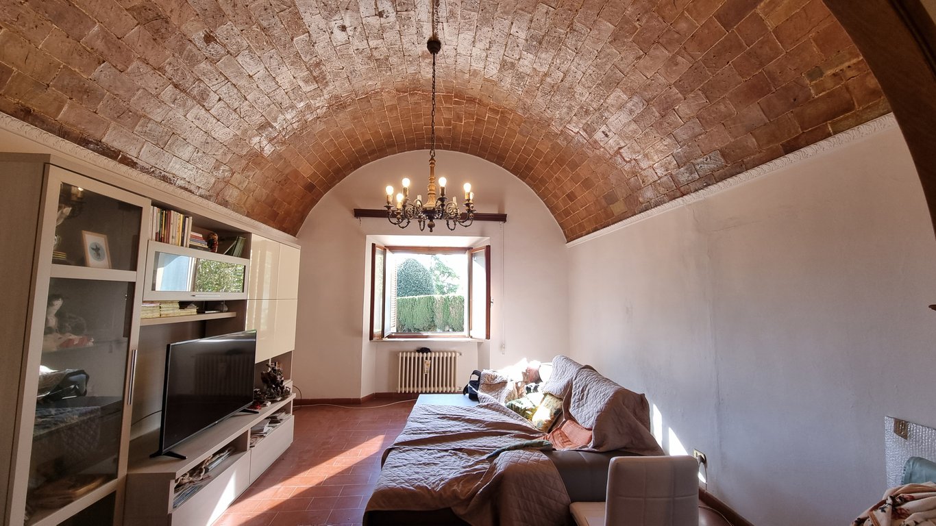 House in Volterra - Image 2