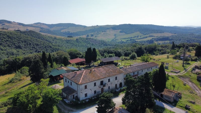 House in Volterra - view 1