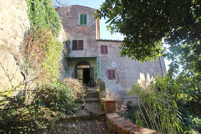 House in Montecatini Val di Cecina - view 1