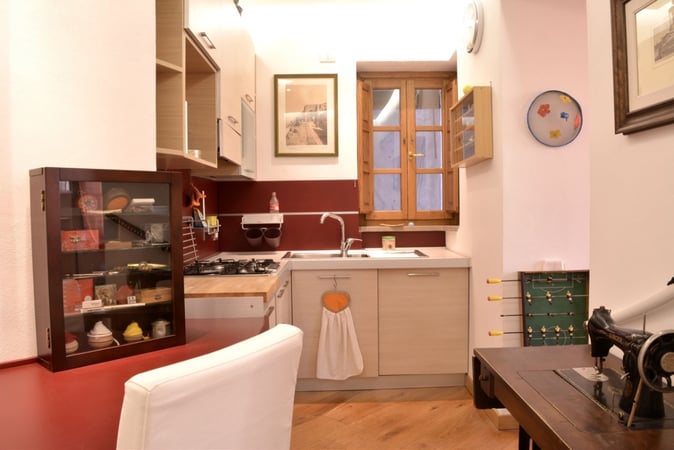 House in Volterra - view 1