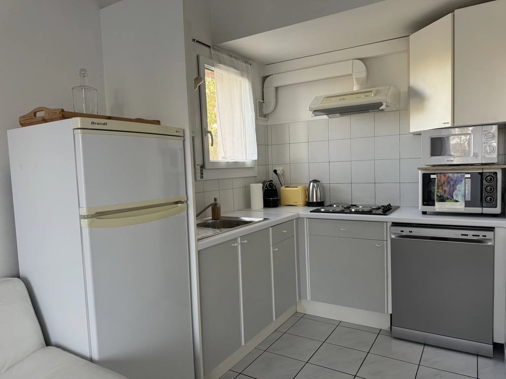 House in Aix-en-Provence - Image 3