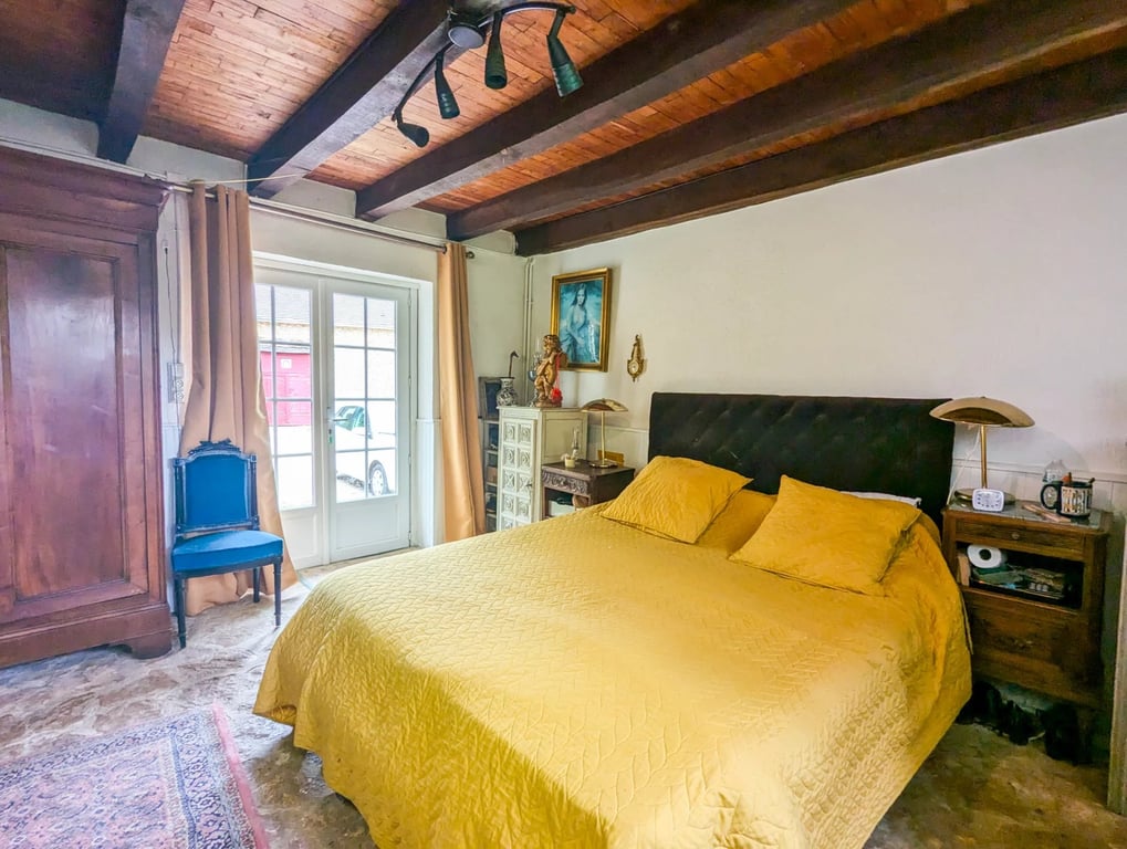 House in La Chapelle-Aubareil - Image 3