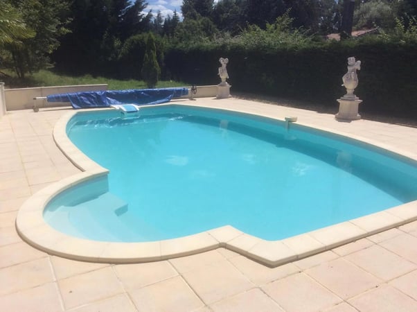 House in Saint-Aulaye - view 1