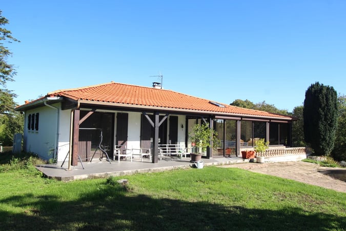 House in Saint-Angeau - view 1