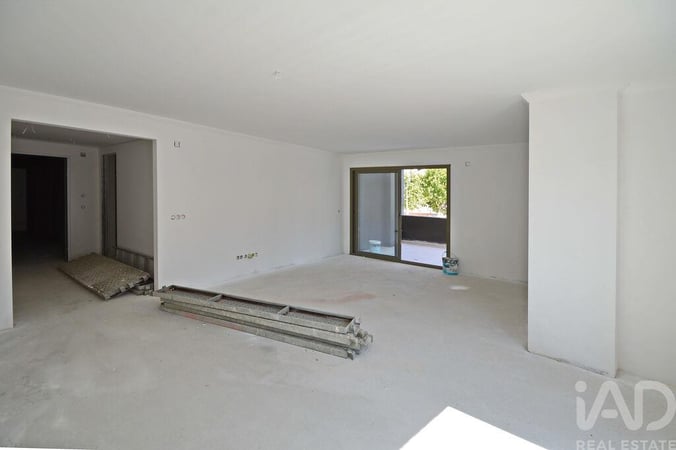 Apartment in Fernao Ferro - view 1