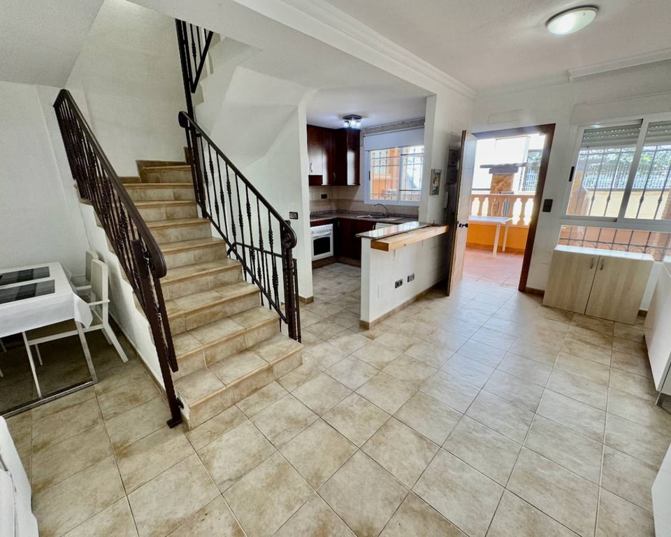 Villa in Guardamar del Segura - Image 5