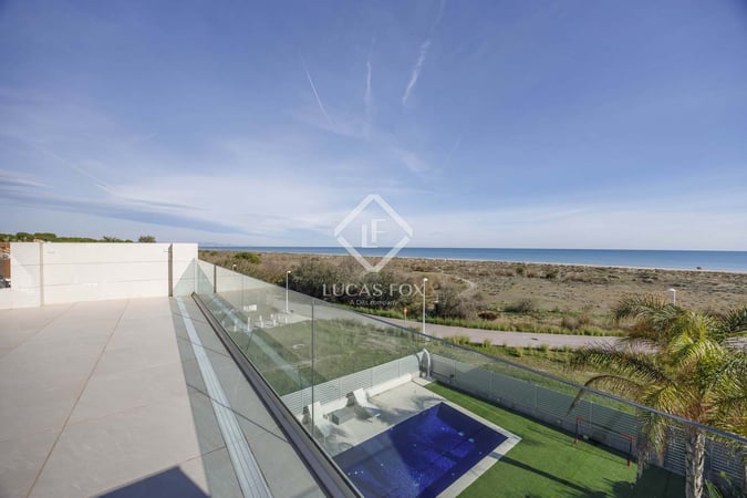 House in Sagunto - view 1