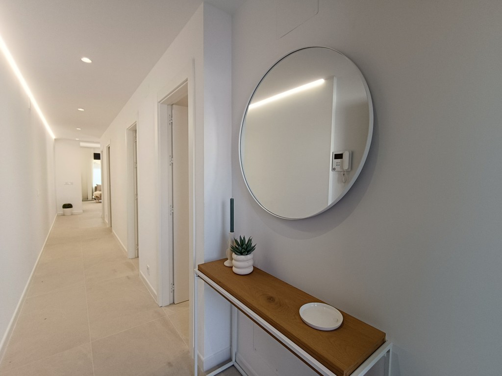 Villa in El Chaparral - Image 2