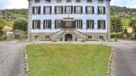 House in Camaiore - view 1