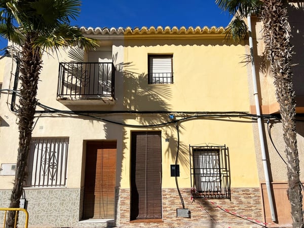 House in Alicante - view 1