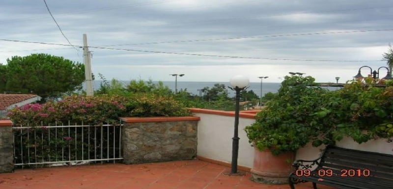 Villa in Vibonati - view 1