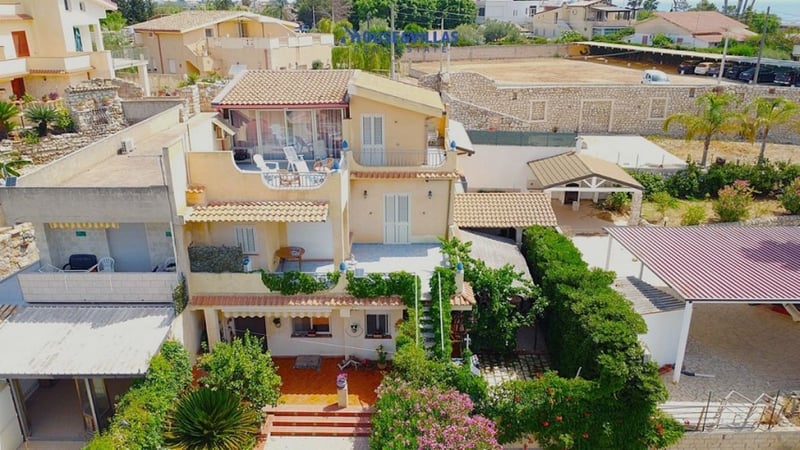 Villa in Lido di Noto - view 1
