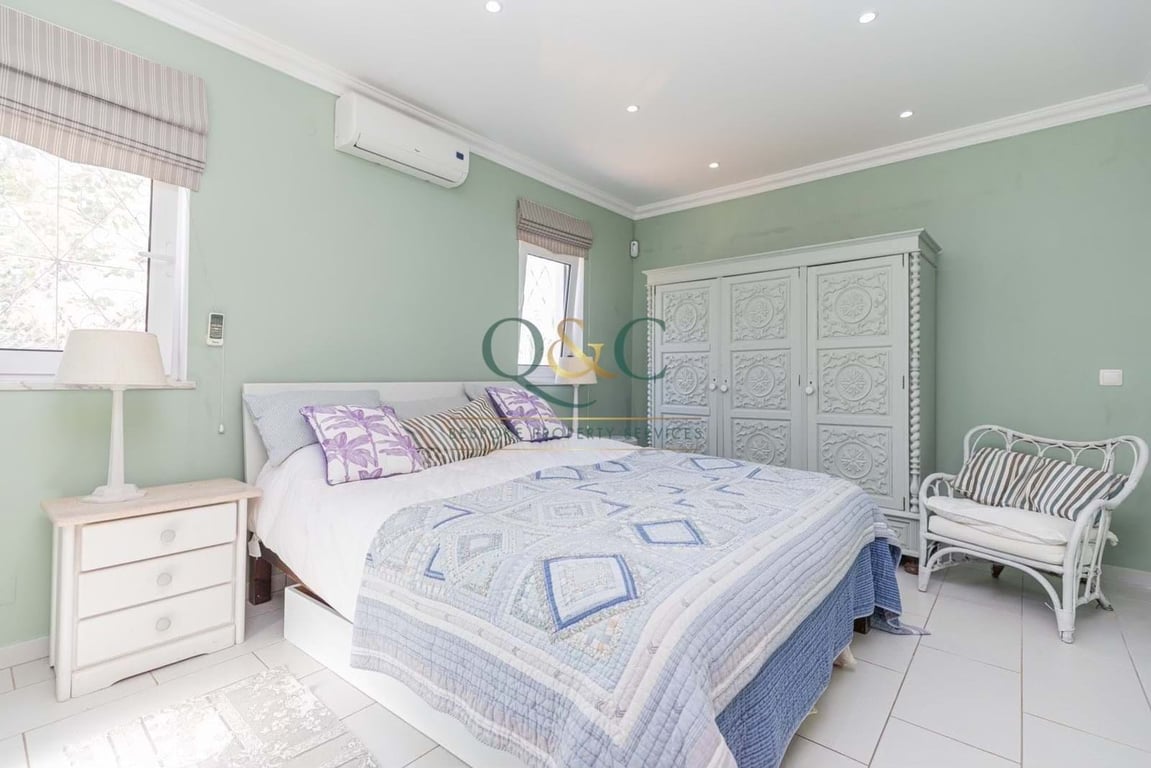 Villa in Faro - Image 4