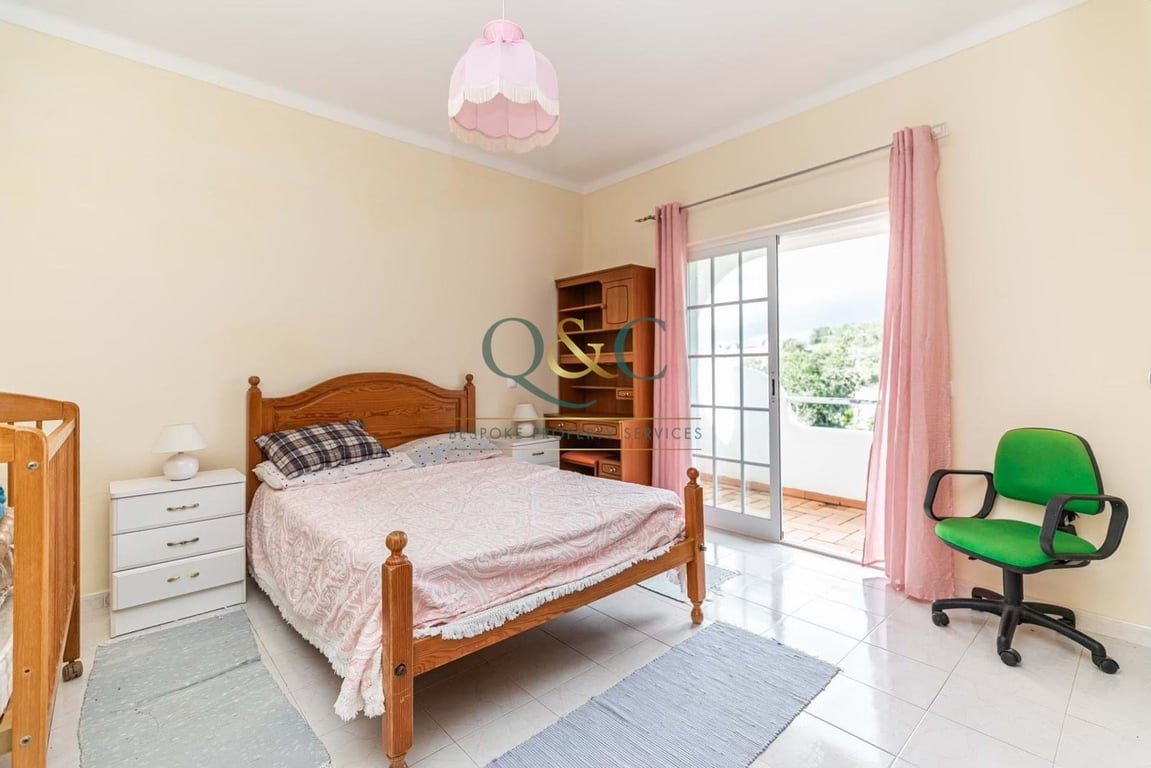 Villa in Estoi - Image 4