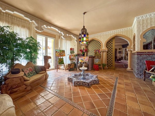 Villa in Mijas Costa - view 1