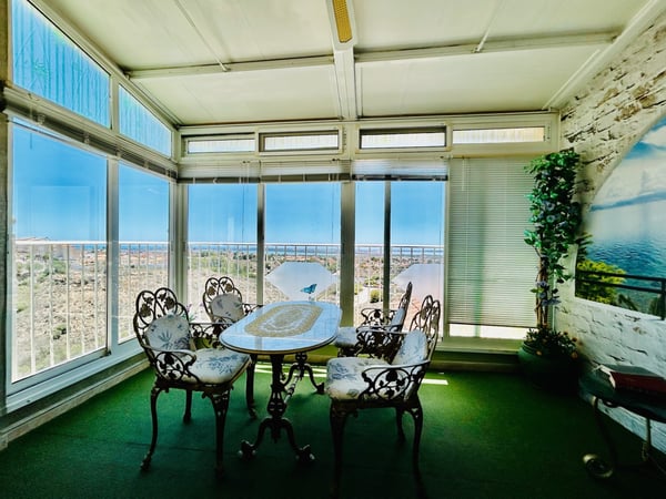 Apartment in Alicante - view 1