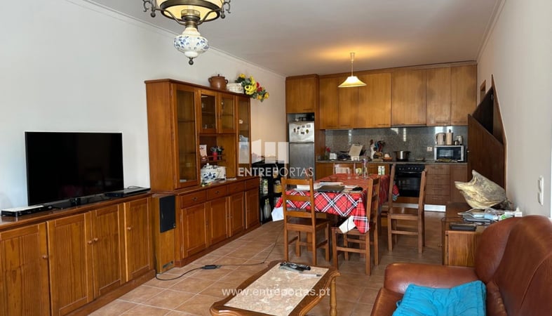 House in Meadela - view 1