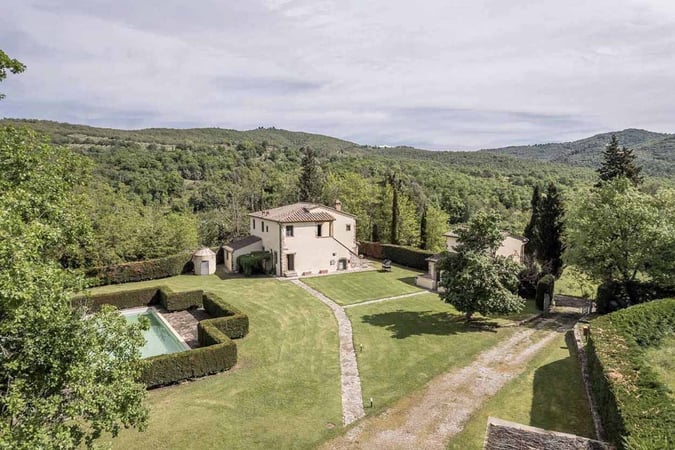 House in Civitella in Val di Chiana - view 1