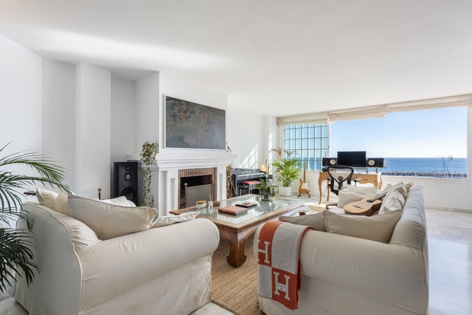Apartment in Puerto Banus - view 1