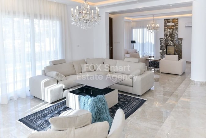 House in Agios Tychon - view 1