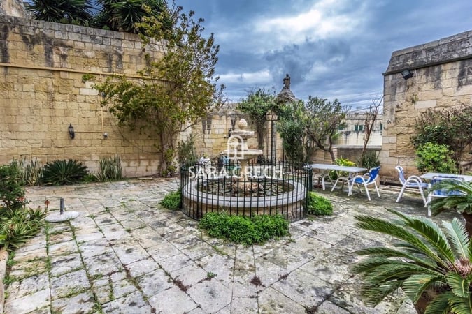 House in Attard - view 1