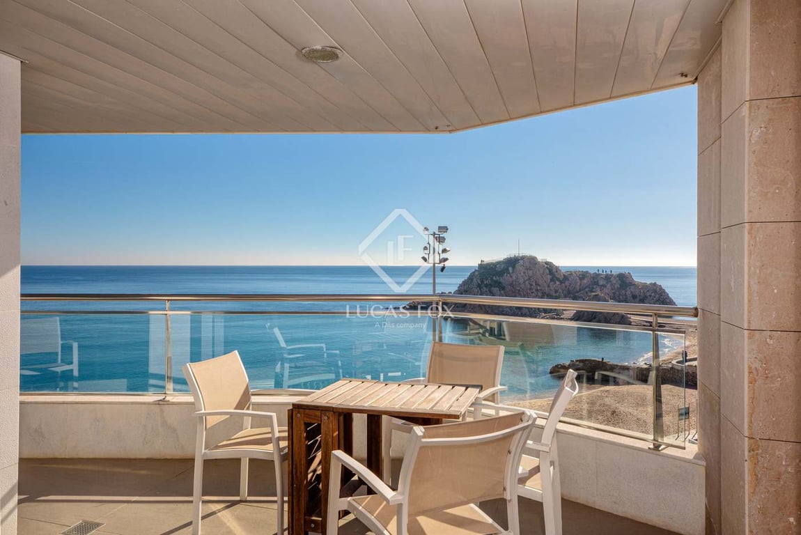 Apartment in Blanes - Image 2