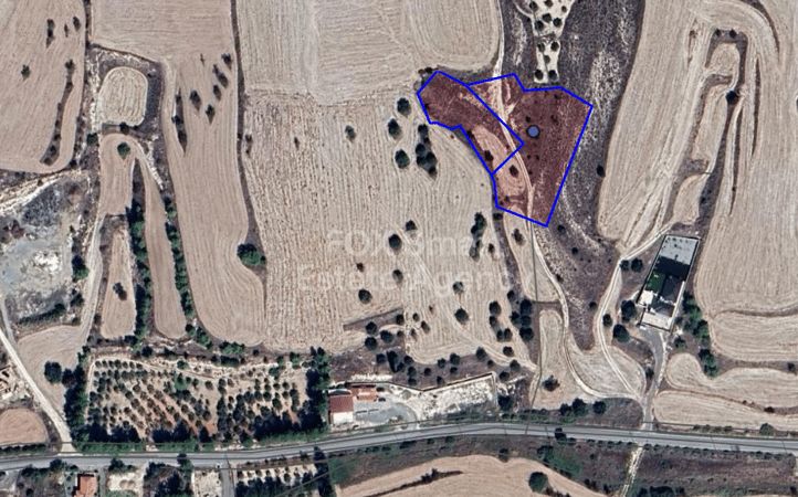 Land in Lympia - view 1