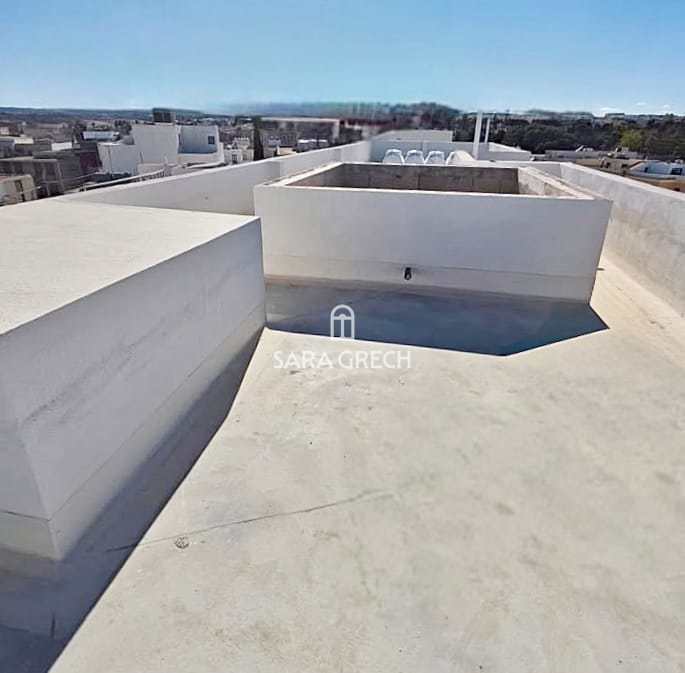 Penthouse in Balzan - Image 2