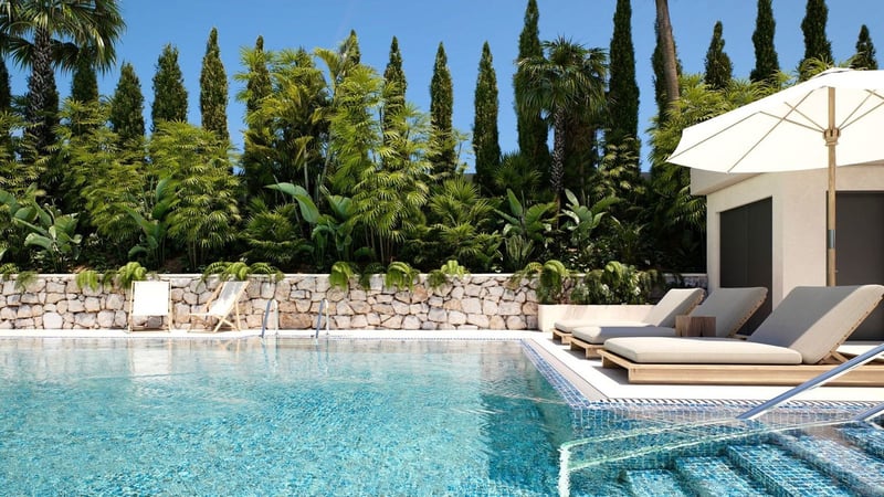 House in Estepona - view 1