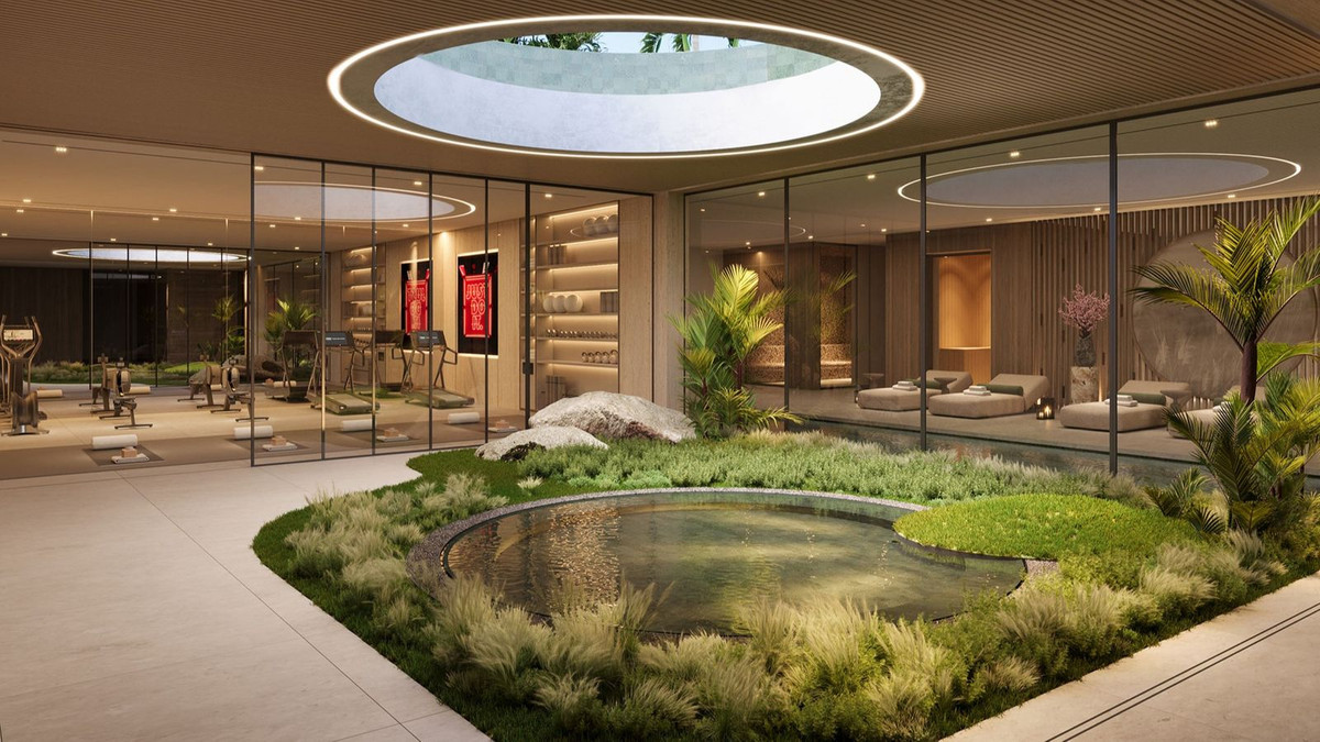 House in Estepona - Image 3