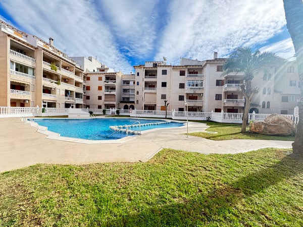 Apartment in Torrevieja - view 1