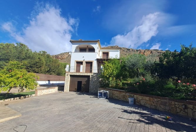 House in Cordoba - view 1