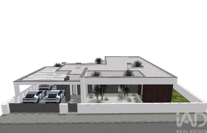 House in Algueirao - view 1