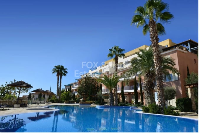 Apartment in Yeroskipou - view 1