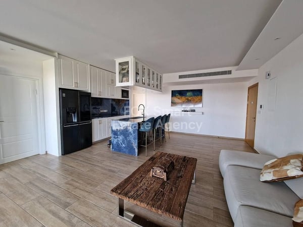 Apartment in Zakaki - view 1