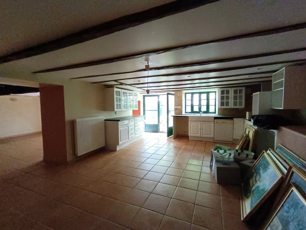 House in Exoudun - Image 3