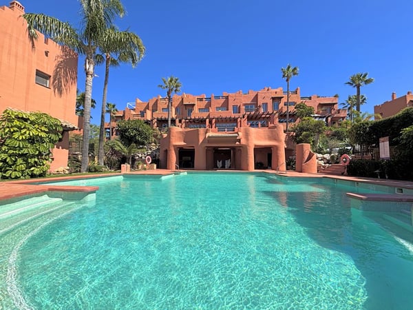 House in Manilva - view 1