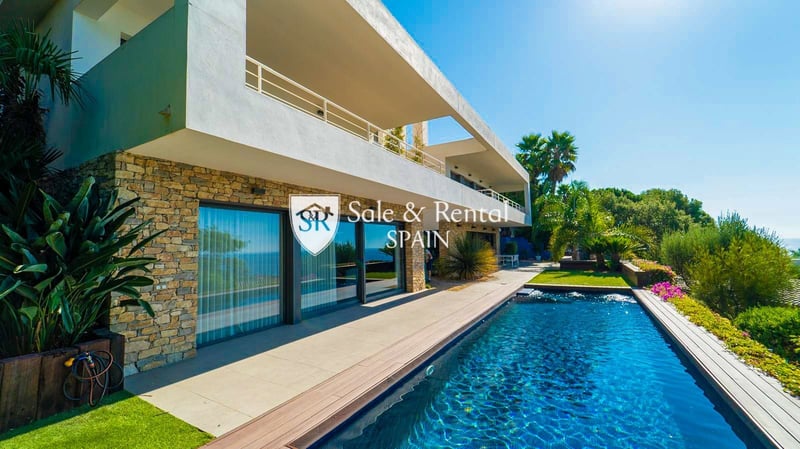 House in Blanes - view 1