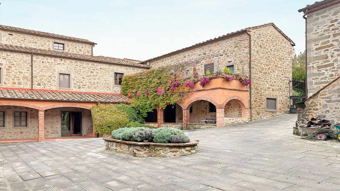 House in Sant'Angelo - Image 3