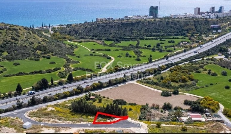 Land in Agios Tychon - view 1